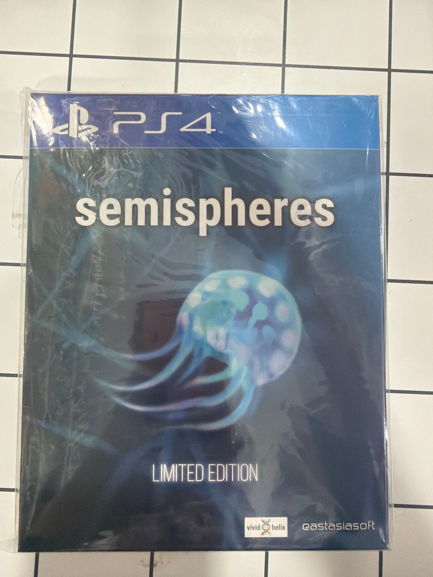 Semispheres Limited Edition